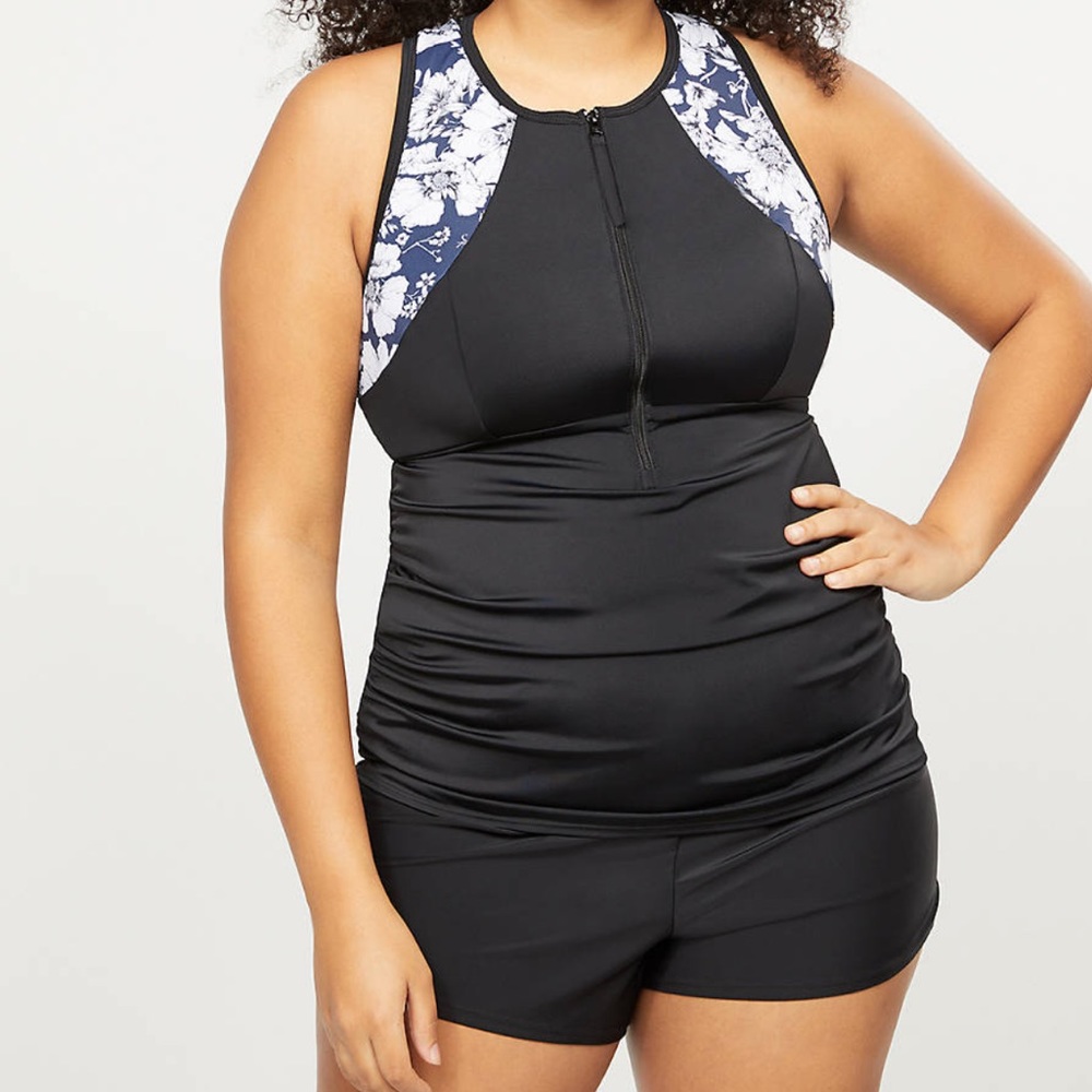 Fitted No-Wire High-Neck Swim Tankini Top